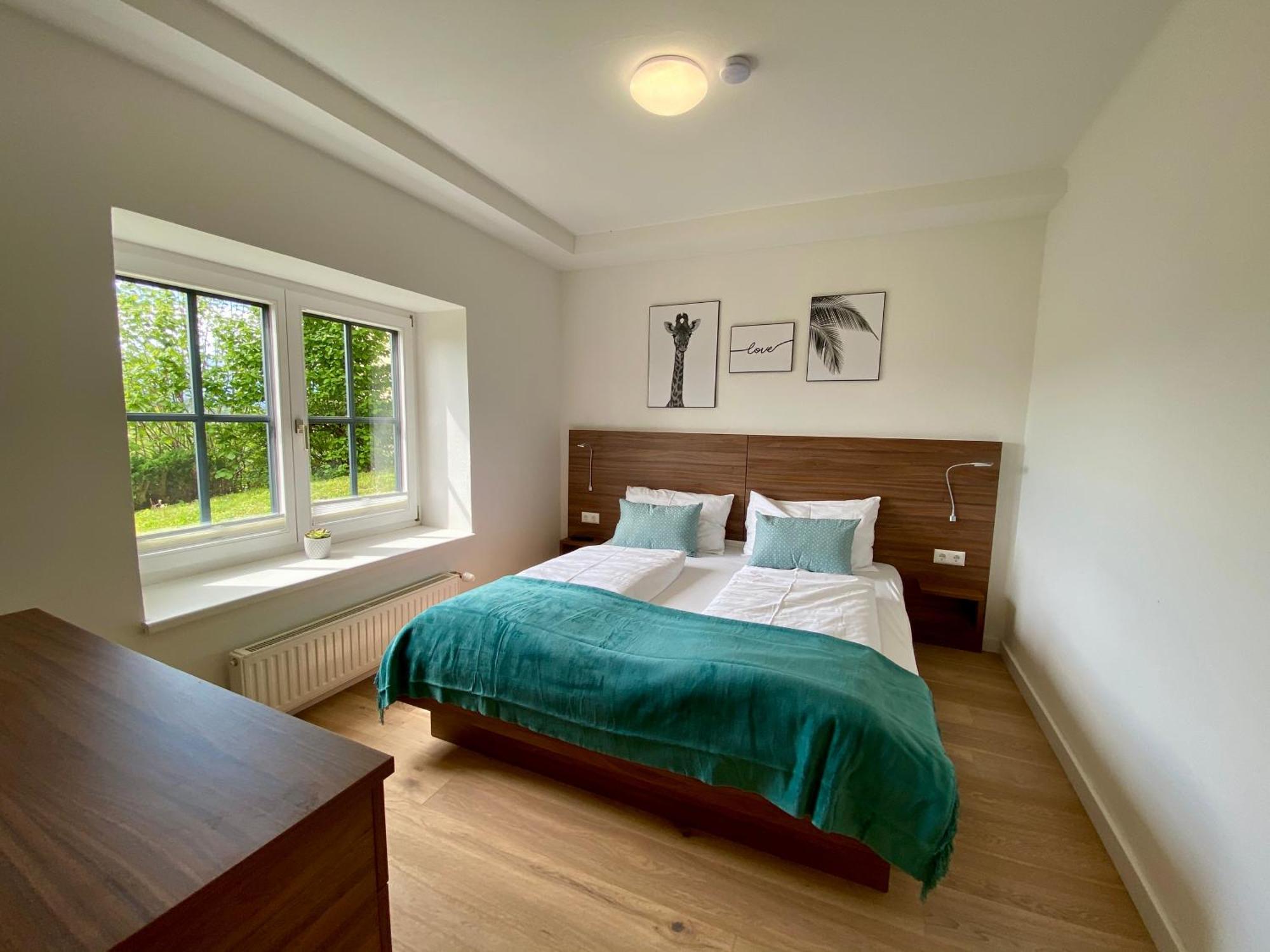 Haus Aussicht - Ferienwohnungen Velden Velden am Woerthersee Room photo