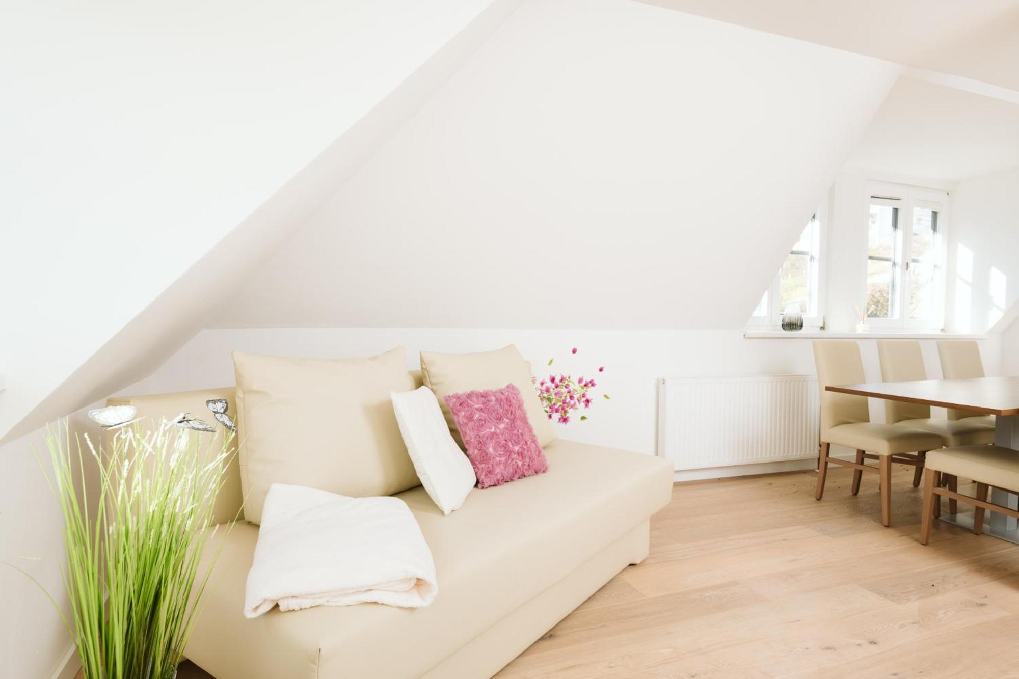 Haus Aussicht - Ferienwohnungen Velden Velden am Woerthersee Room photo