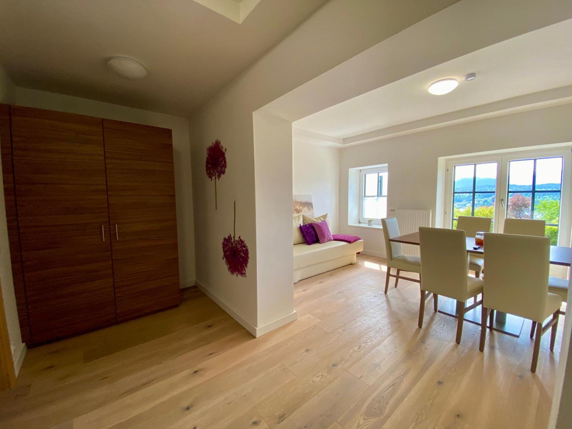 Haus Aussicht - Ferienwohnungen Velden Velden am Woerthersee Room photo